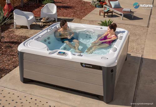 Jacuzzi Ogrodowe marki Hot Spring